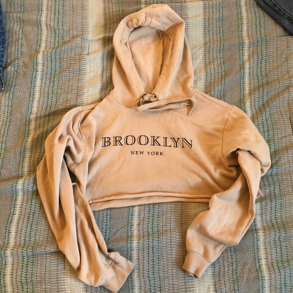 Tops - CROPPED HOODIE